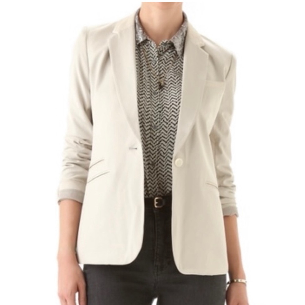 Elizabeth and James neutral genuine lamb leather trim Size 4